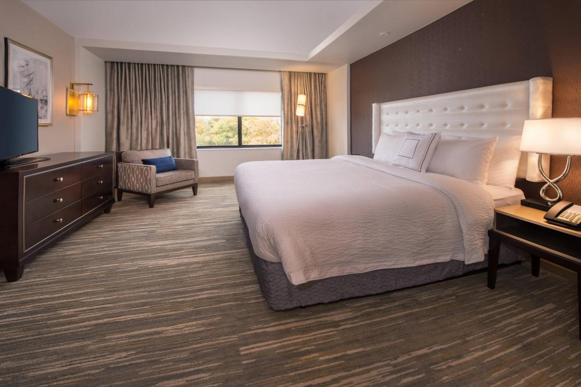 Courtyard By Marriott Shippensburg Hotell Exteriör bild