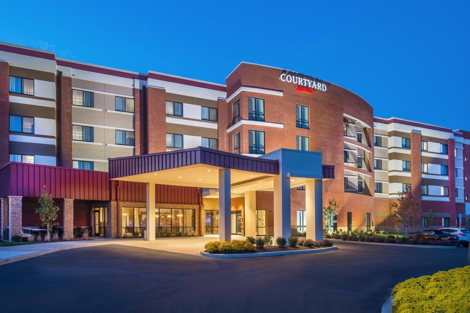 Courtyard By Marriott Shippensburg Hotell Exteriör bild