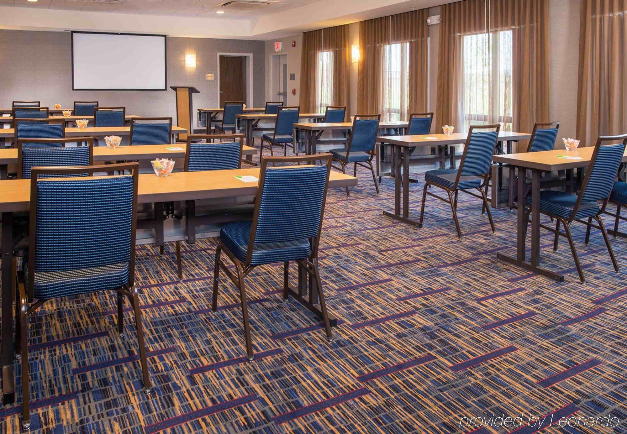 Courtyard By Marriott Shippensburg Hotell Exteriör bild